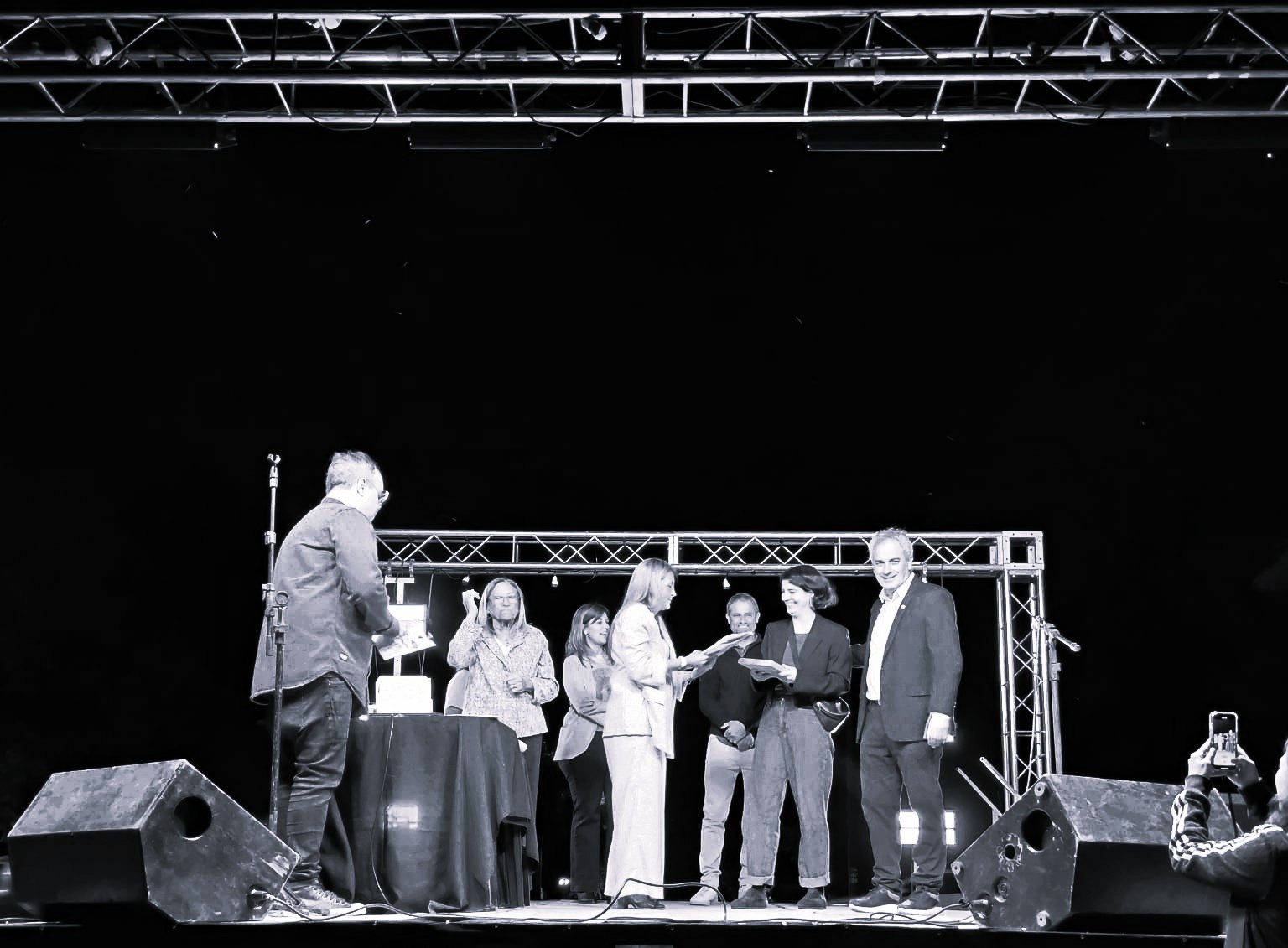 Premio Internacional Poesía Acebal 2025 - Luna Curto