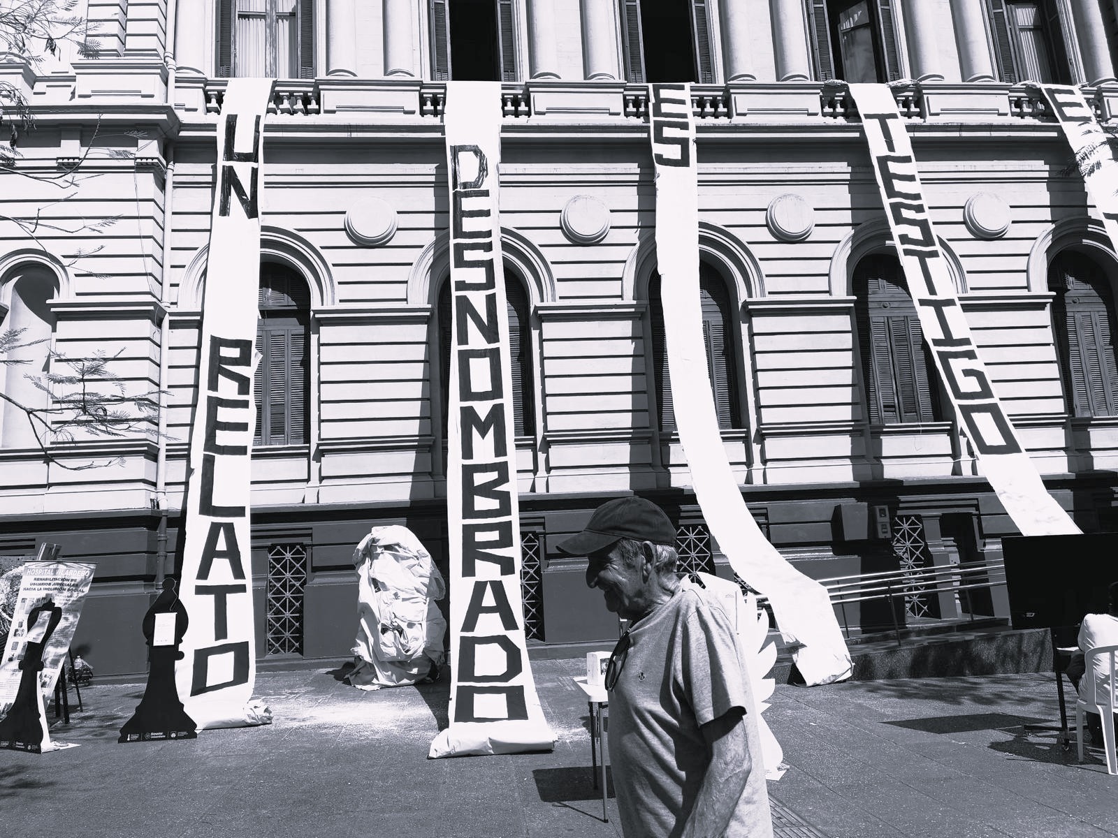 Insiste al tiempo detalle 2 - Arte y Patrimonio